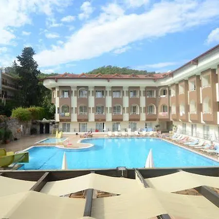Hotel Rivero 4*