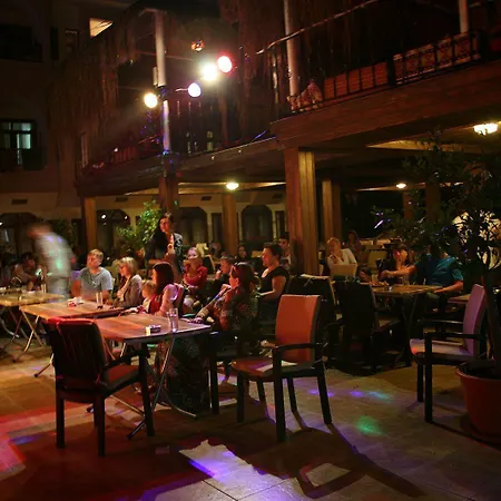 מלון Rivero קמר