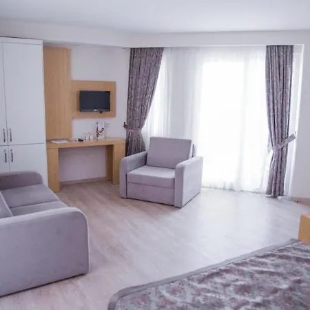 Rivero מלון קמר